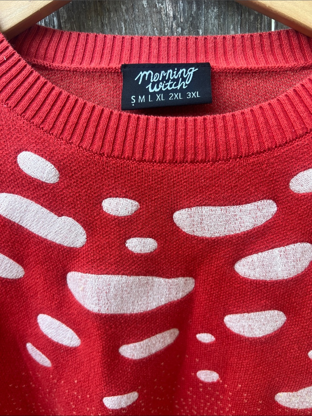 Mushroom sweater - Picture 4 of 5
